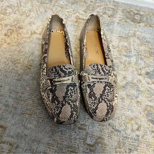 GEOX Respira Snake Embossed Loafers Women's Leather Shoes Size 36 EU